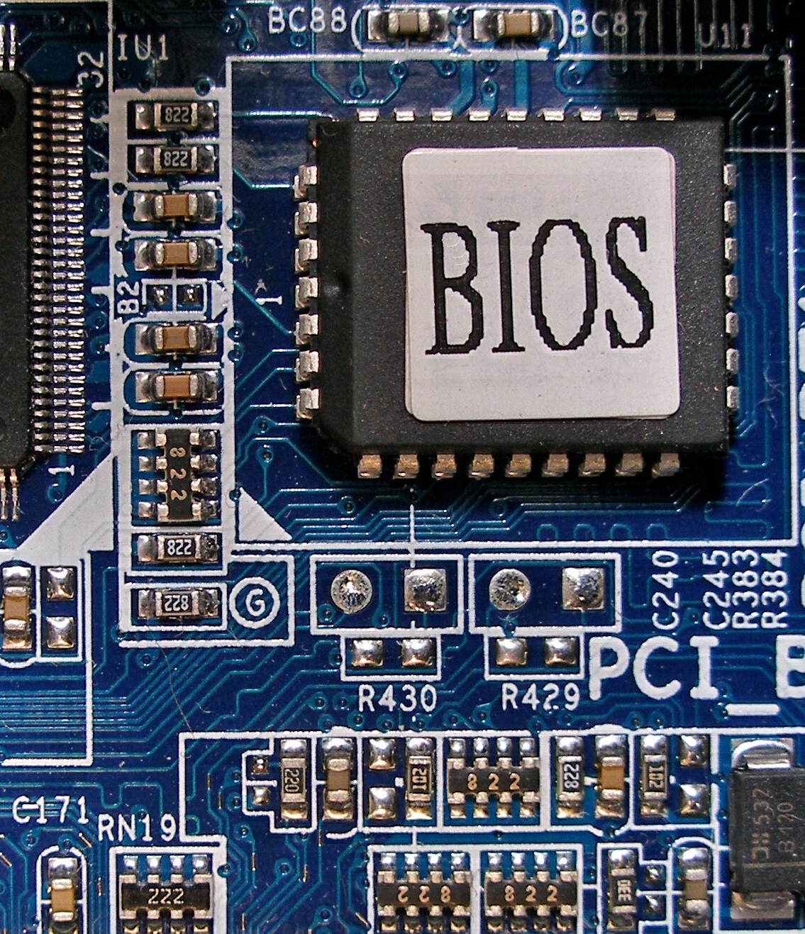 Hello Boot! Writing a string on the screen after booting off the B.I.O.S. (1/2)